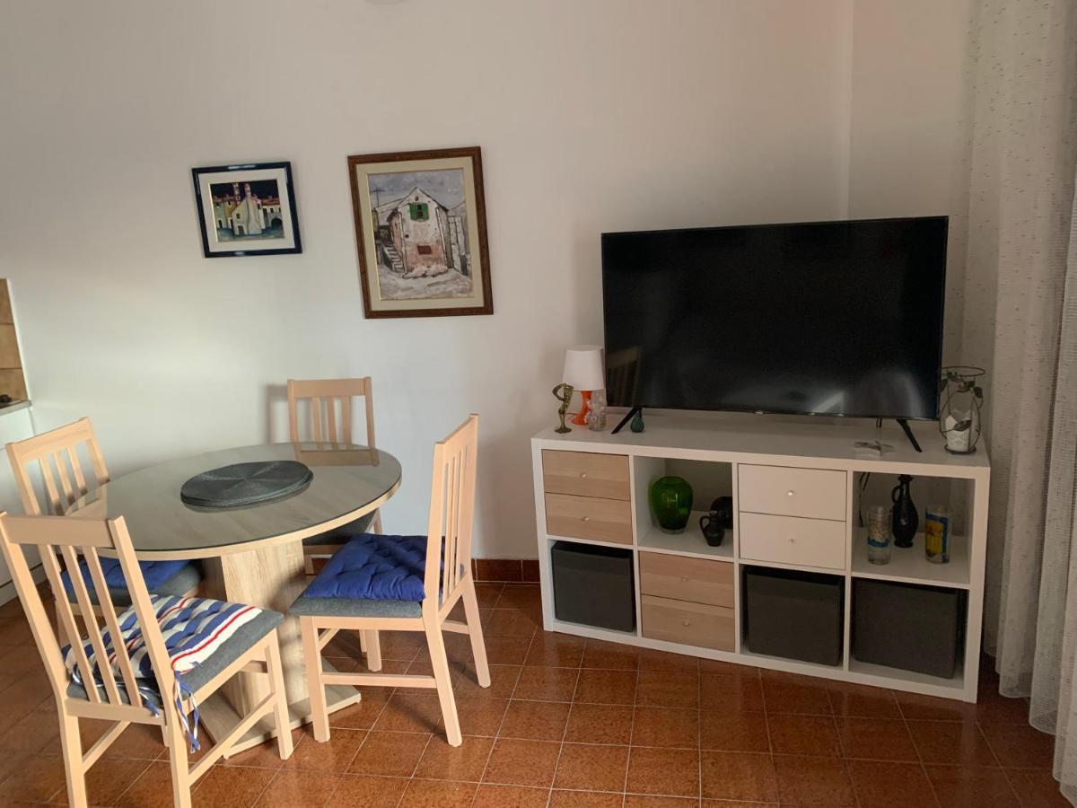 Apartments Natasa Punat Exterior photo