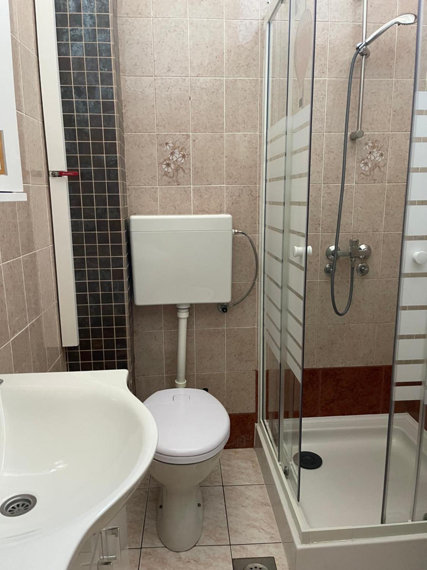 Apartments Natasa Punat Exterior photo