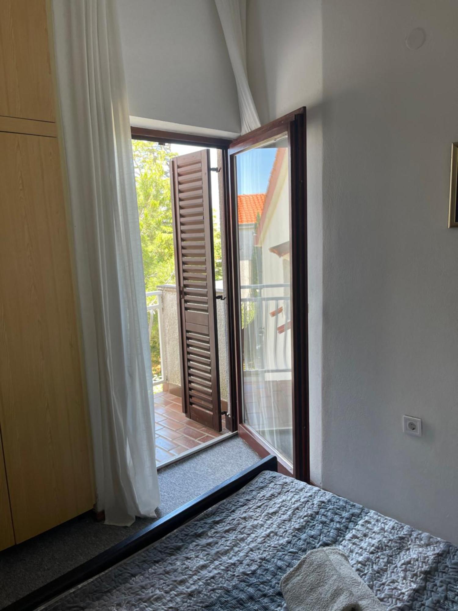 Apartments Natasa Punat Exterior photo